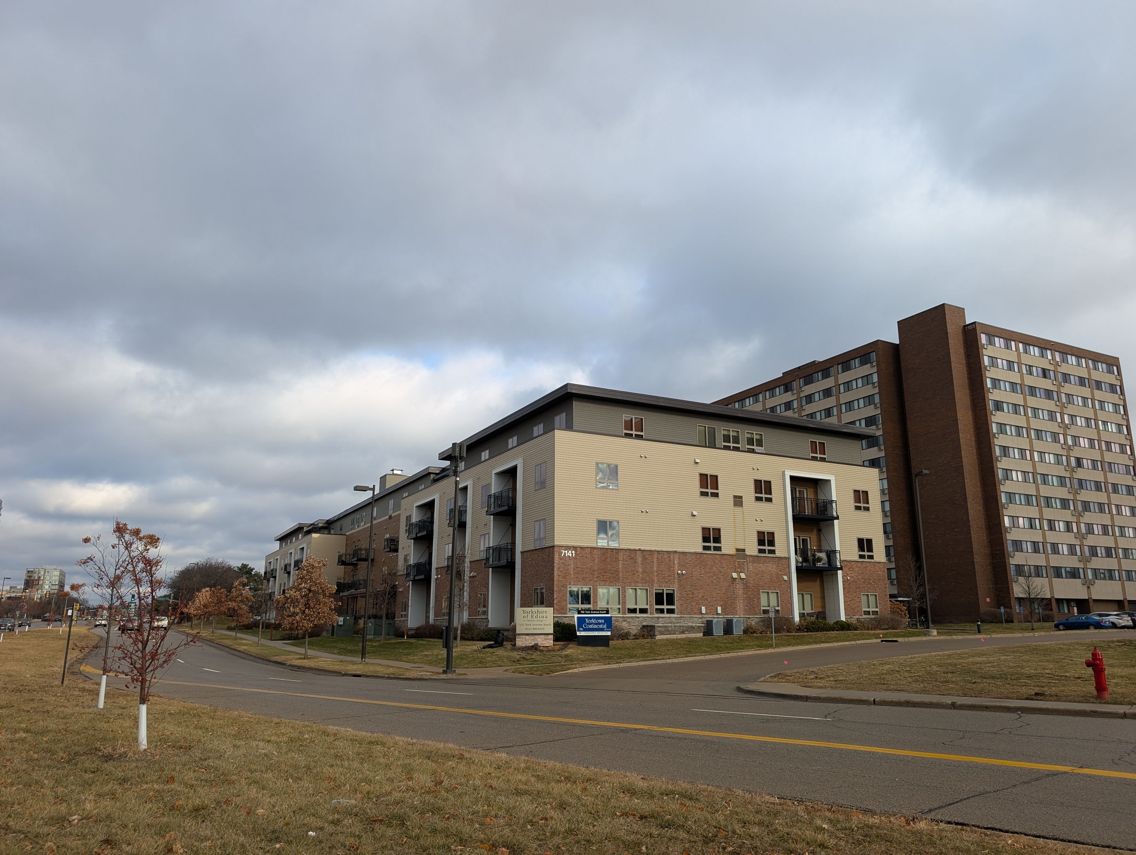 Yorkshire Of Edina Senior Living 2