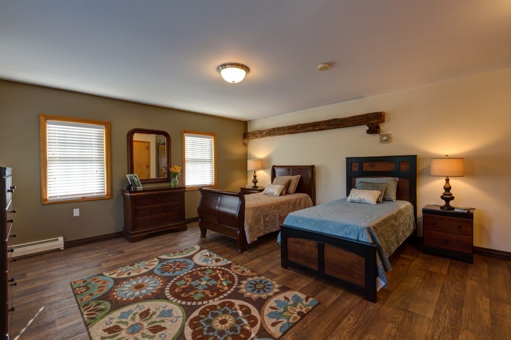 Pine Rock Manor 2
