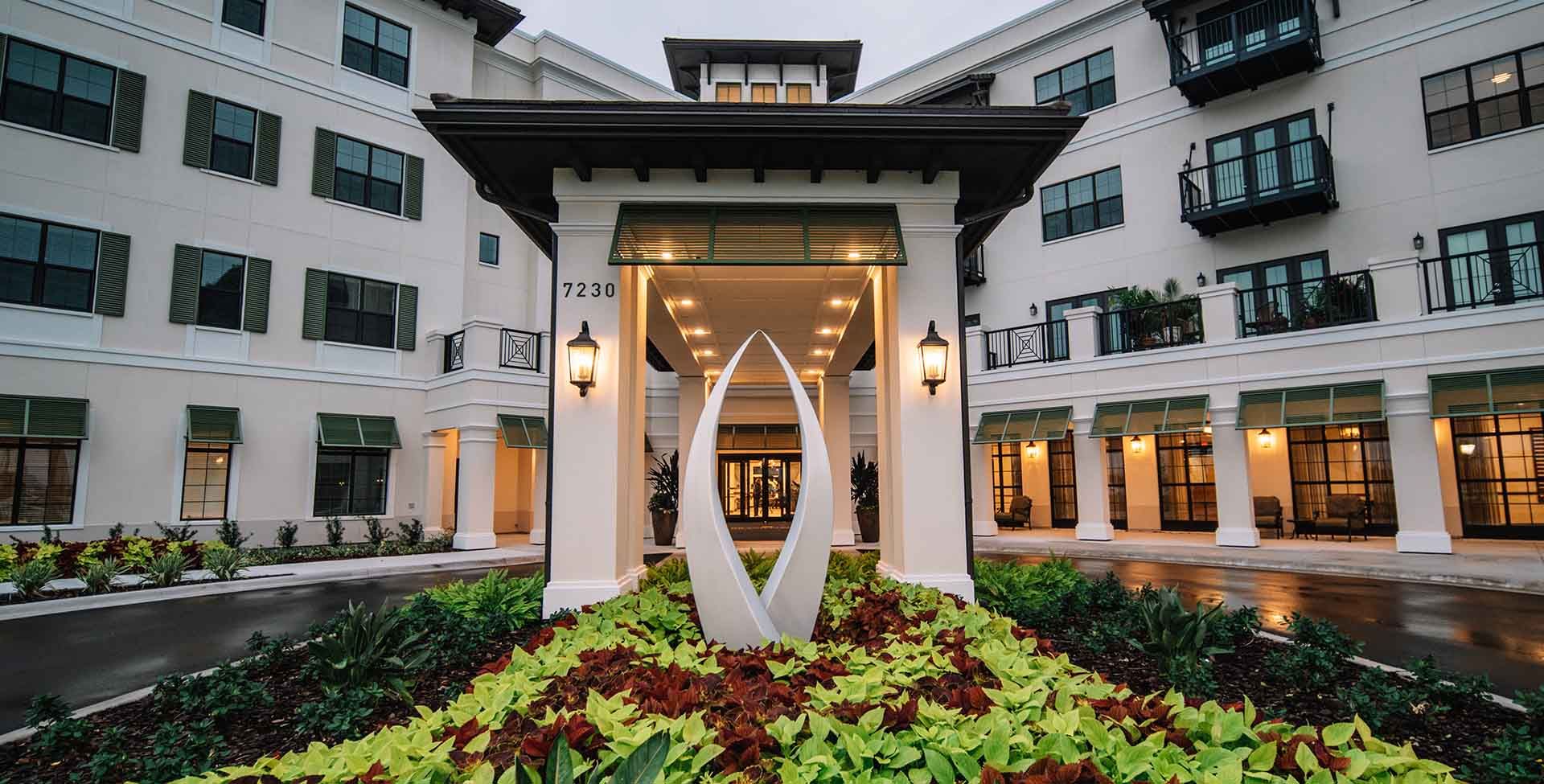 Grand Living At Tamaya 4