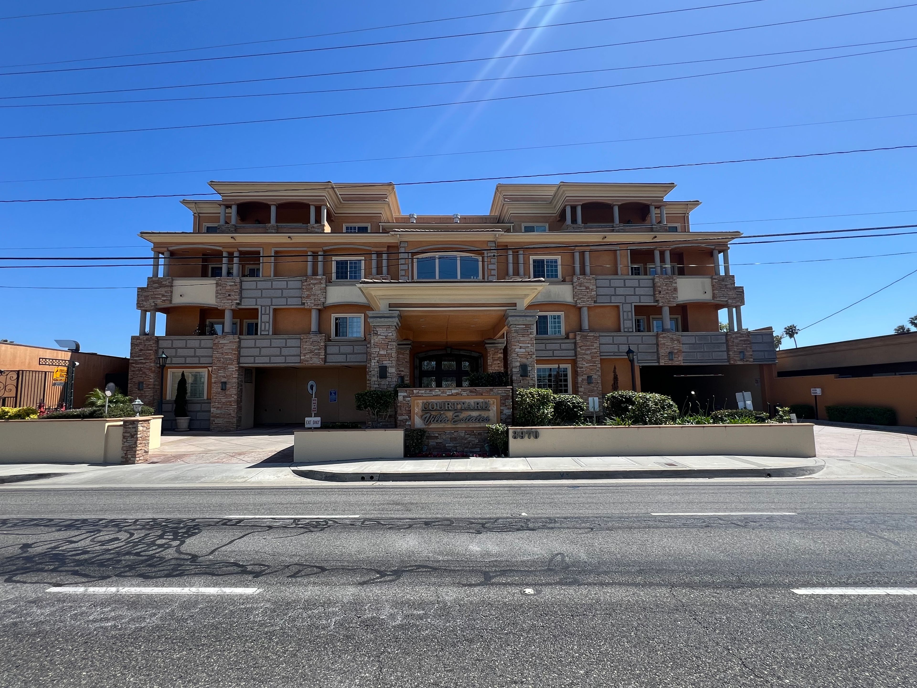 Courtyard Villa Estates 4