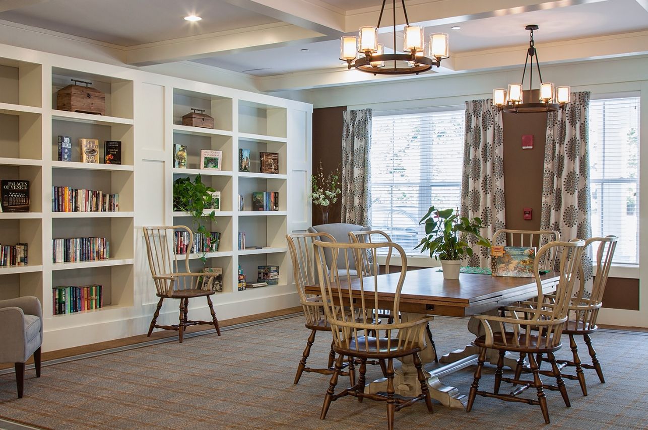 The Residence at Riverbend 3