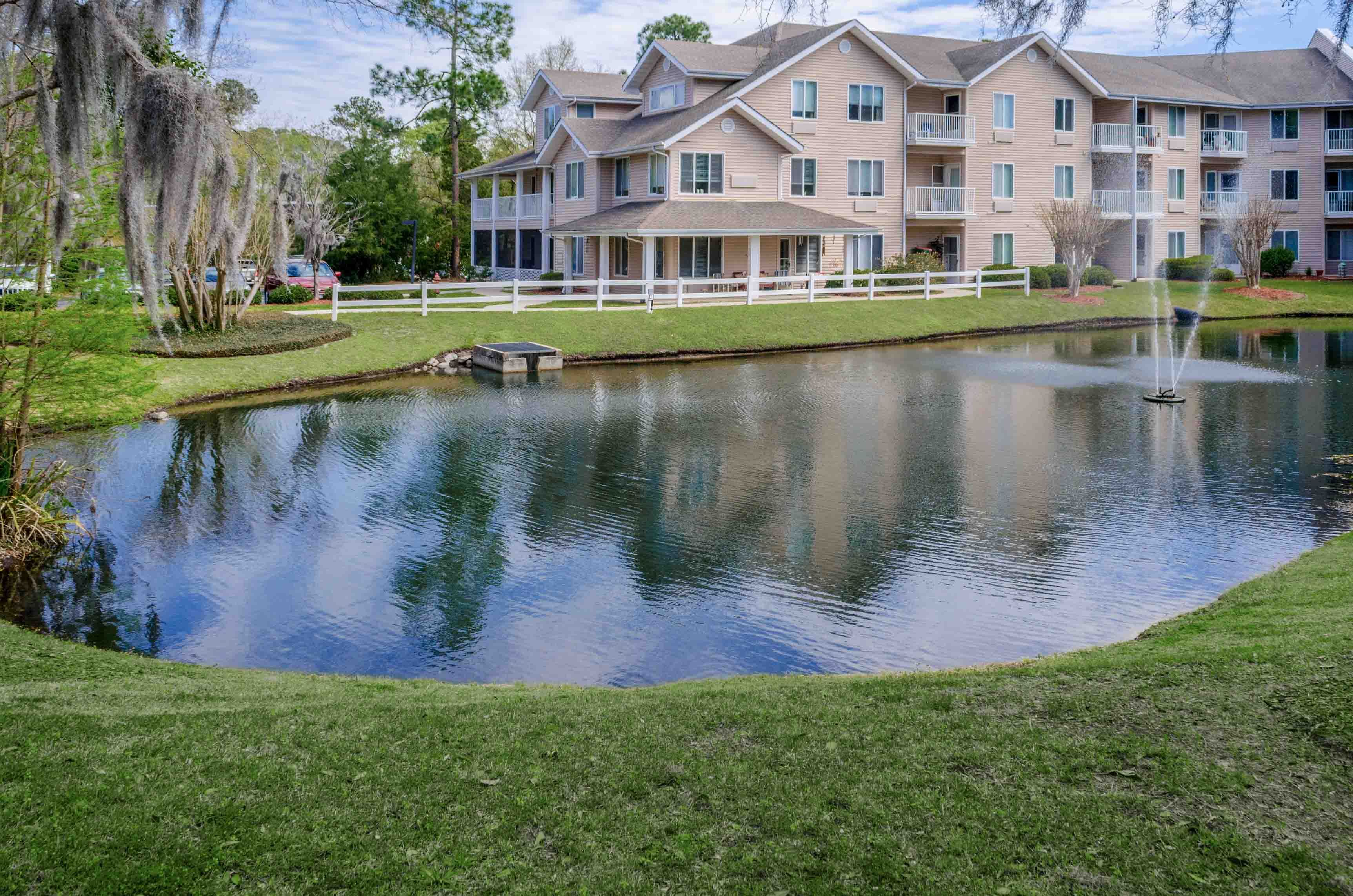 River's Edge By Barclay House 1