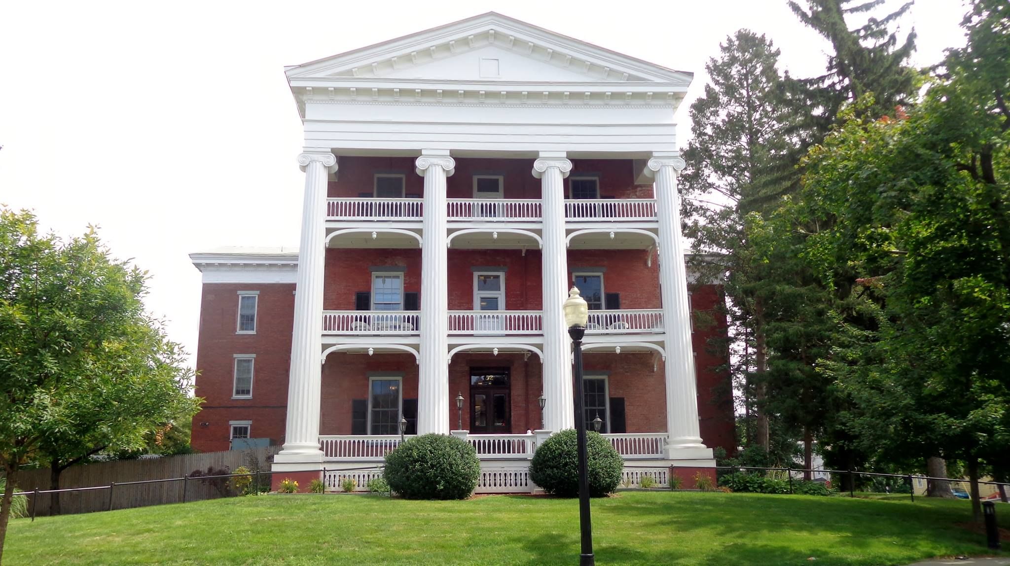 Vassar-Warner Home 1