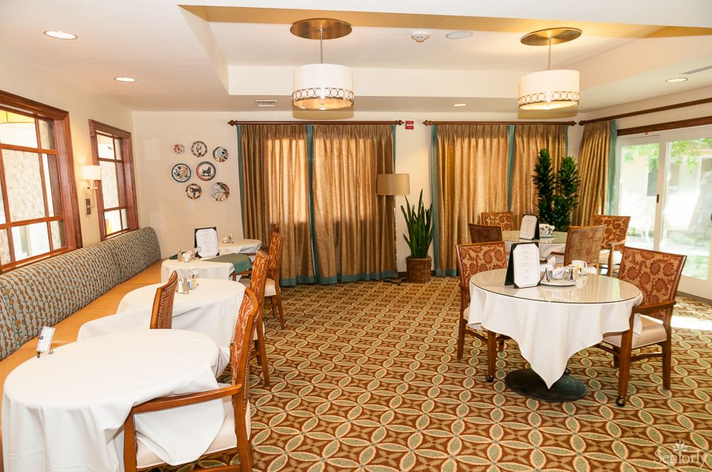 Summer House Memory Care at Sunny View 1