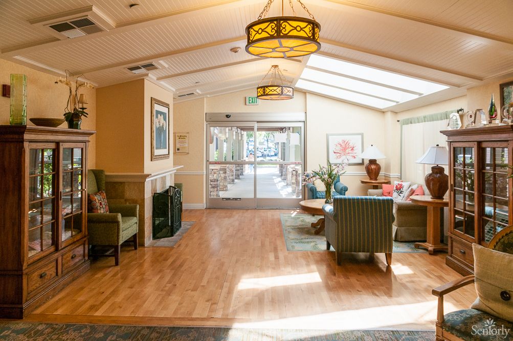 Summer House Memory Care at Sunny View 3