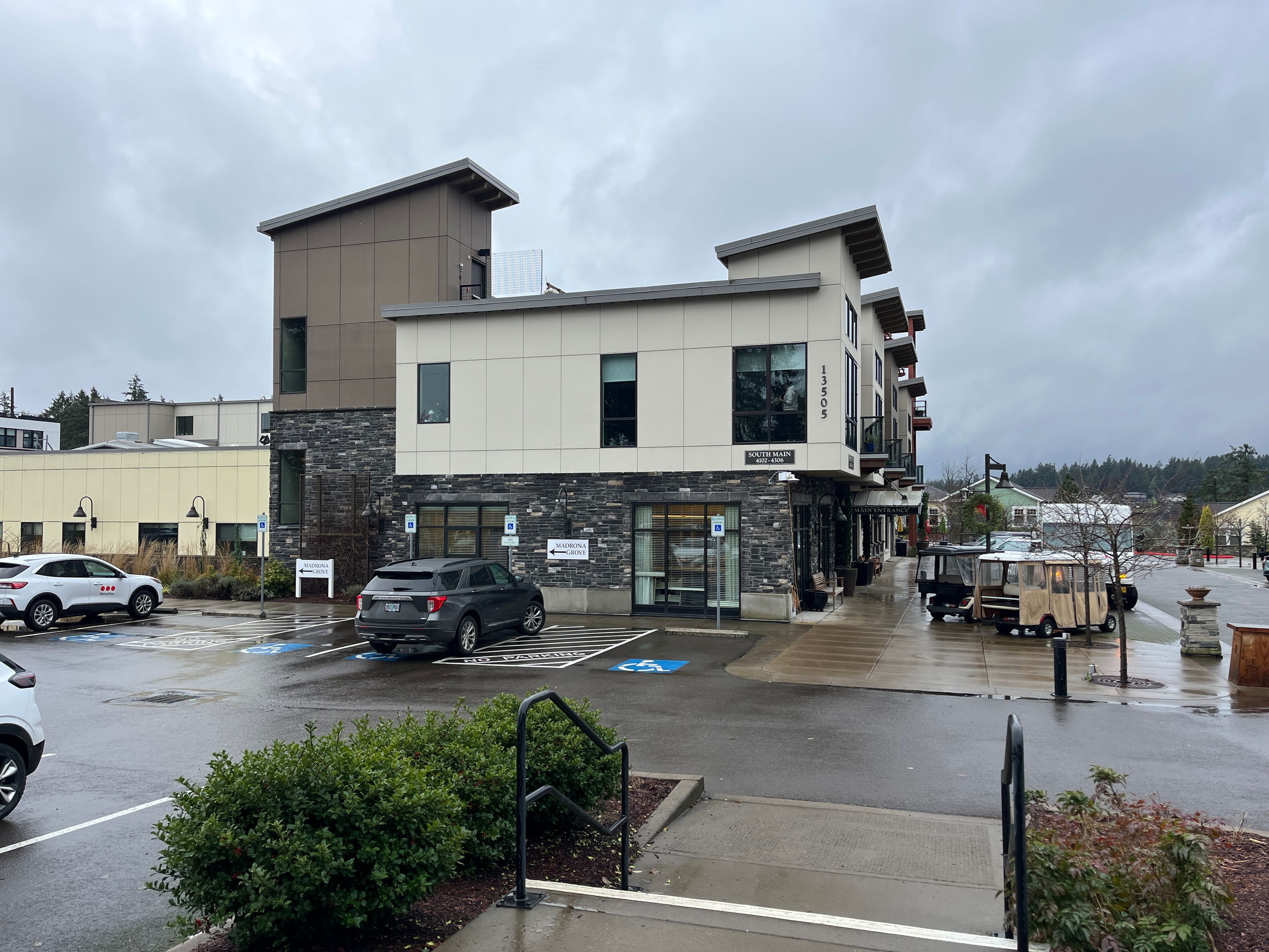 Rose Villa Senior Living Community 4