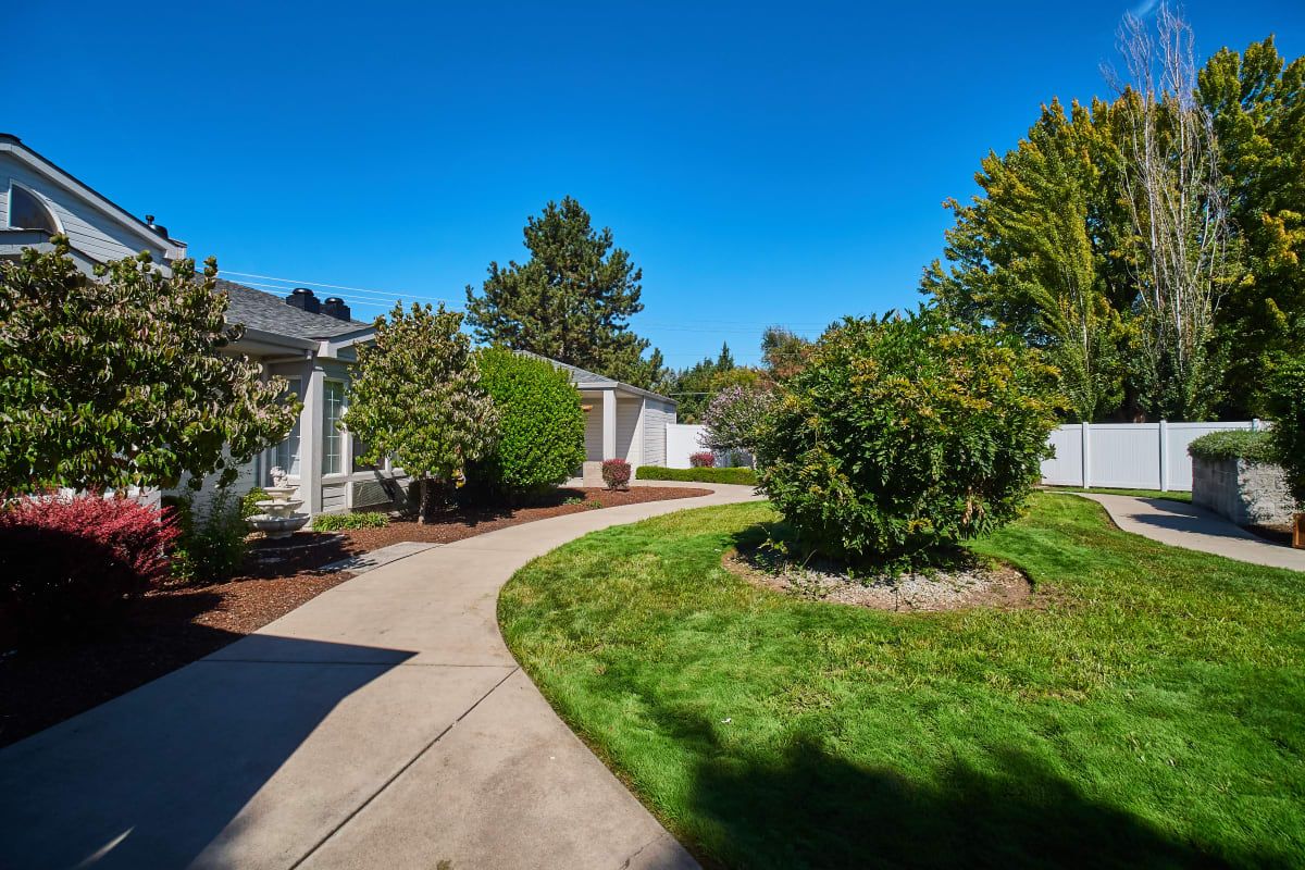 Farmington Square Medford 4