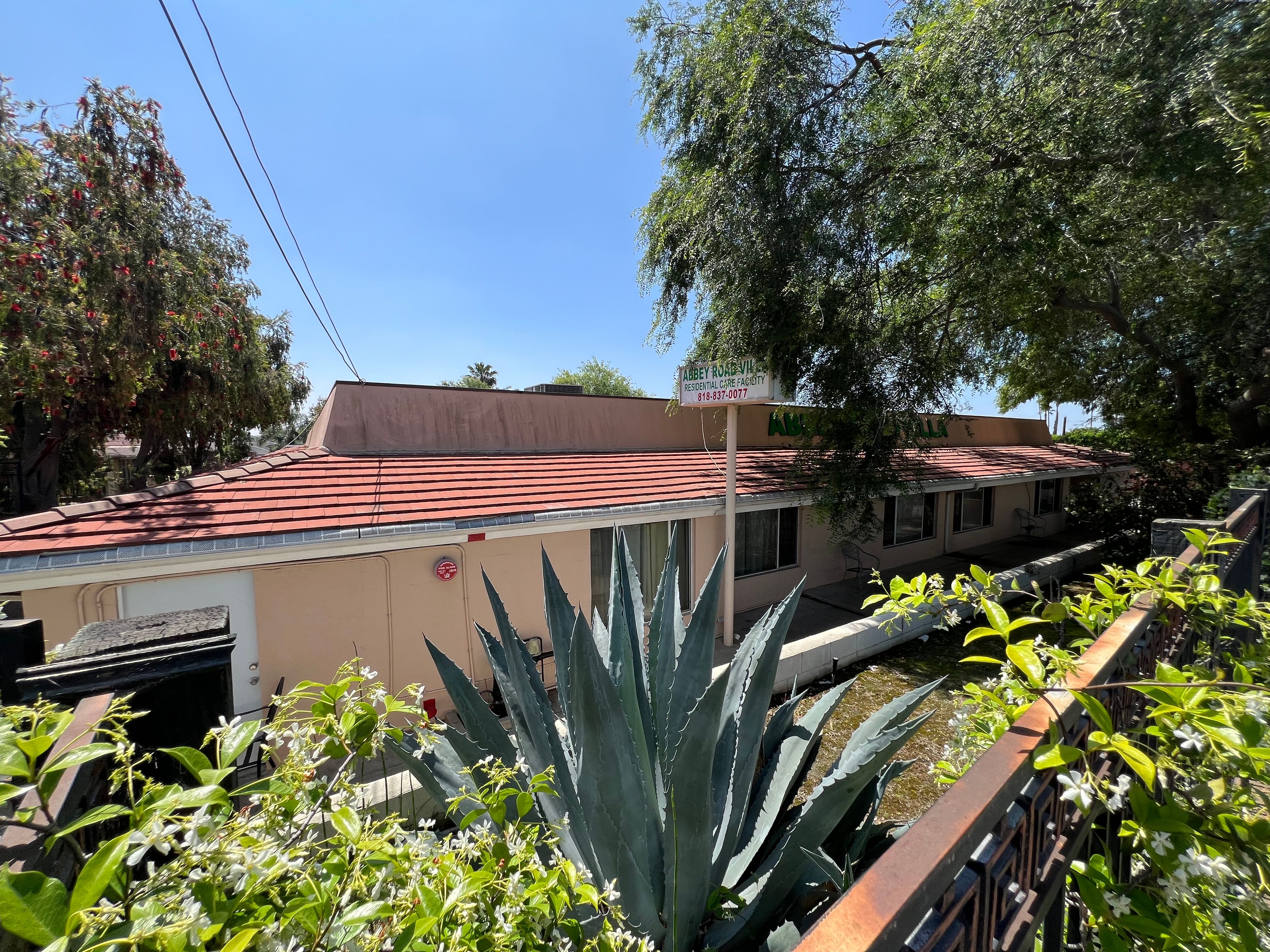 Tarzana Health and Rehabilitation Center 2