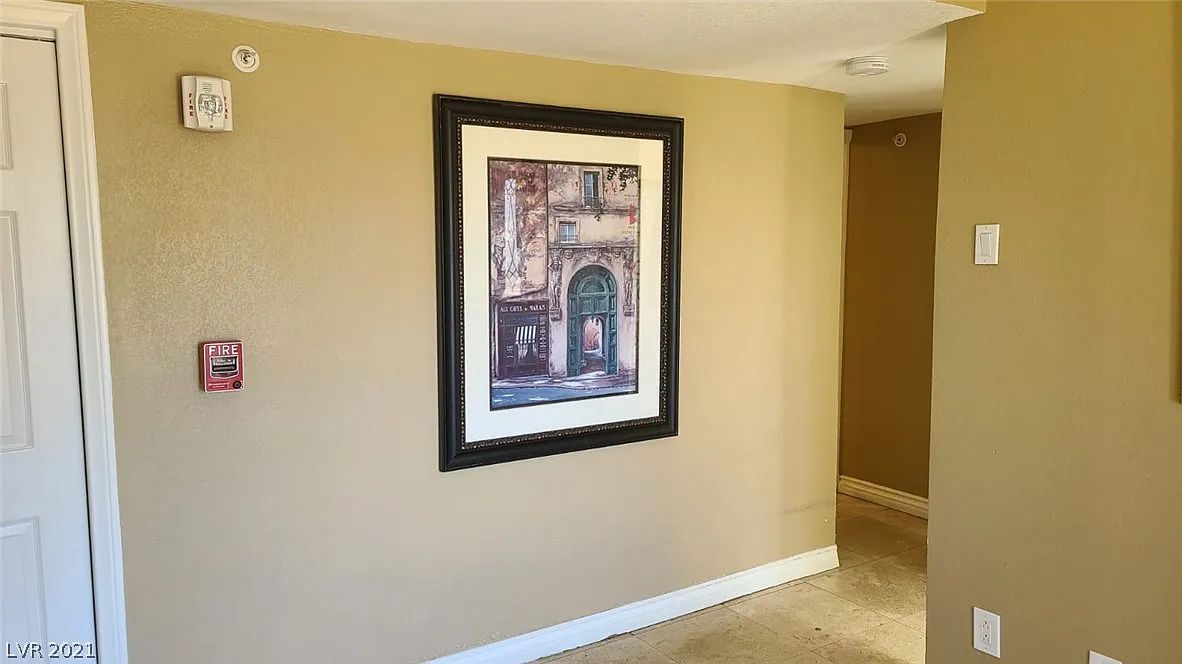 Livingston Home 1