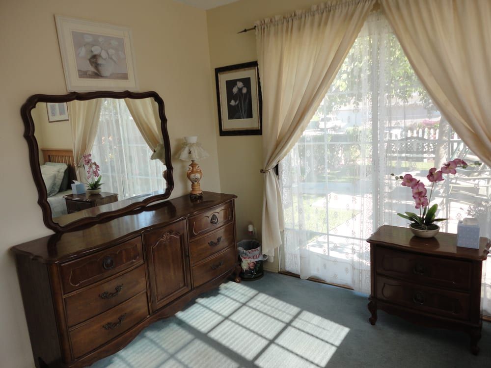 Baron's Presidio Decatur Cottage 3