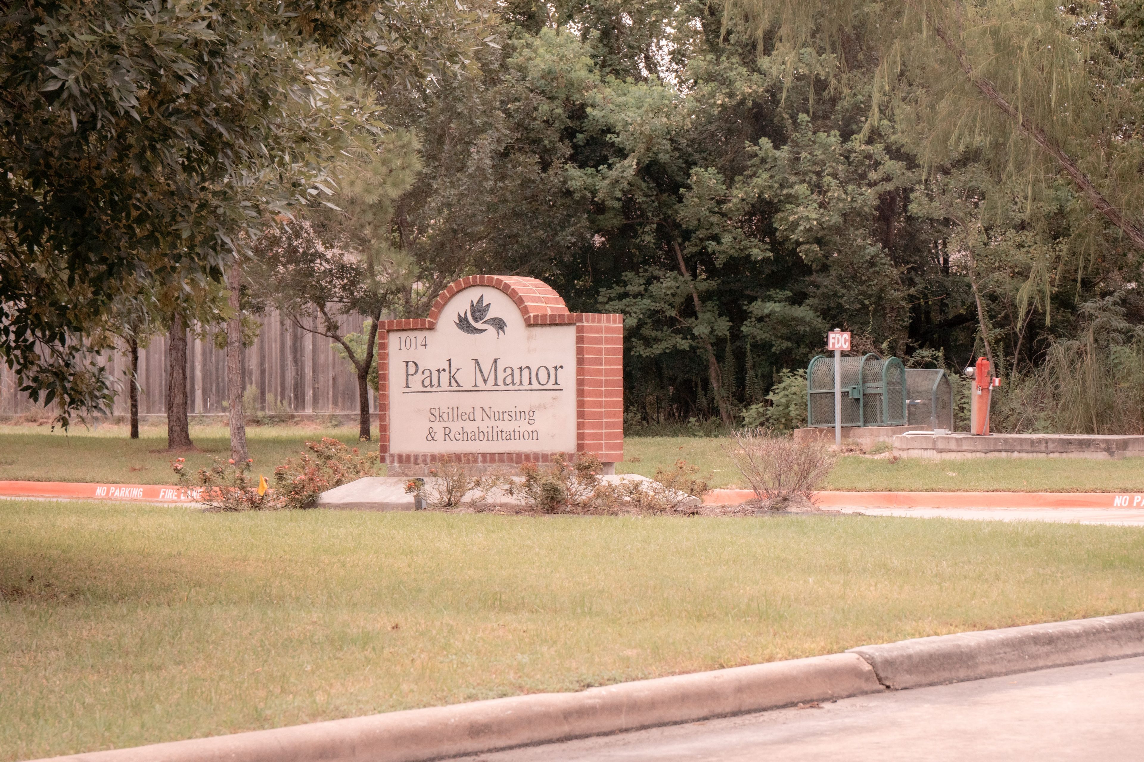 Park Manor of the Woodlands 1