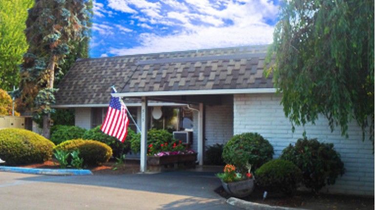 Coast Fork Nursing Center 1