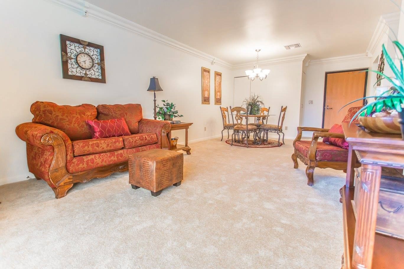 Zarrow Pointe 2