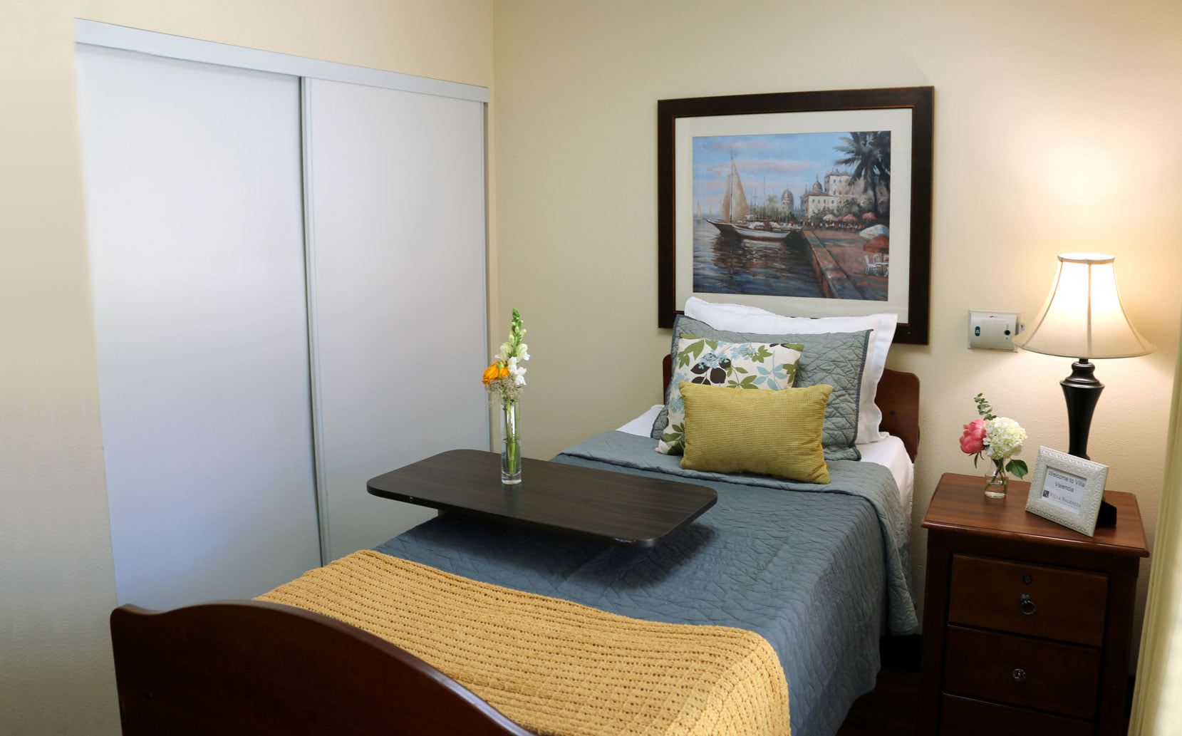 Villa Valencia Healthcare Center 1