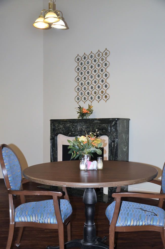 Reunion Plaza Senior Care and Rehabilitation Cente 2