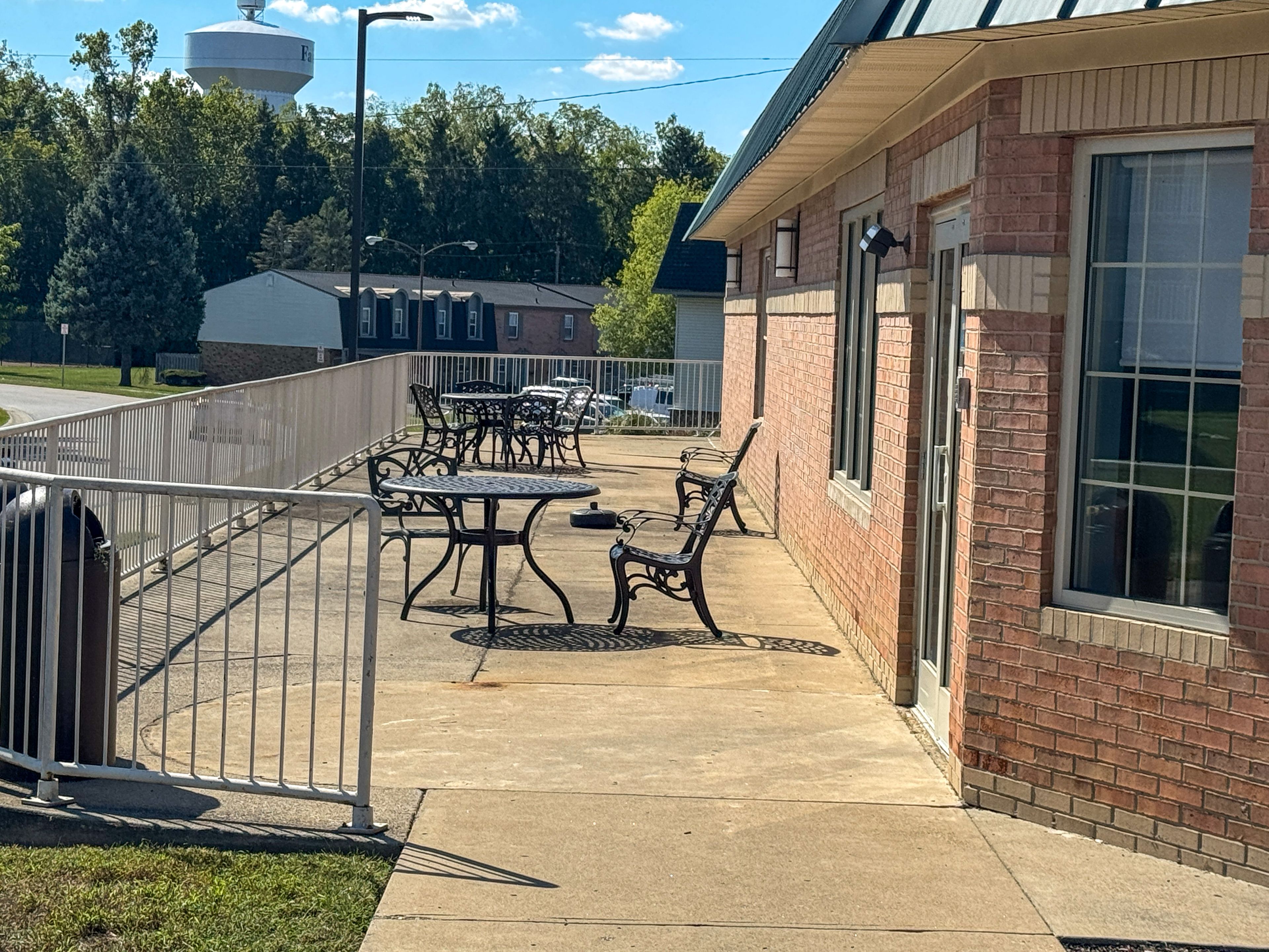 Majestic Care of Fairfield Assisted Living 4