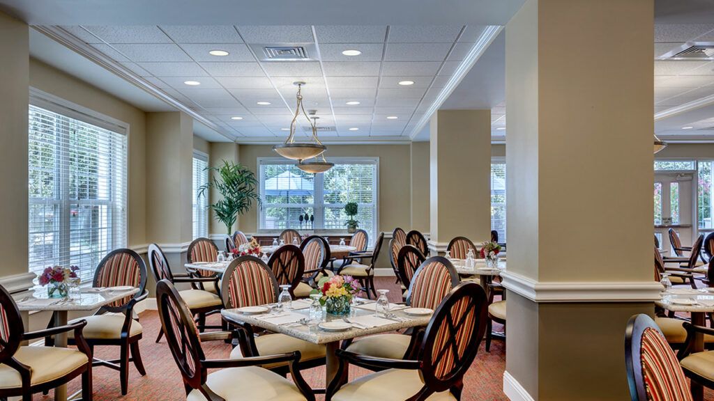 Belmont Village Senior Living Turtle Creek 2