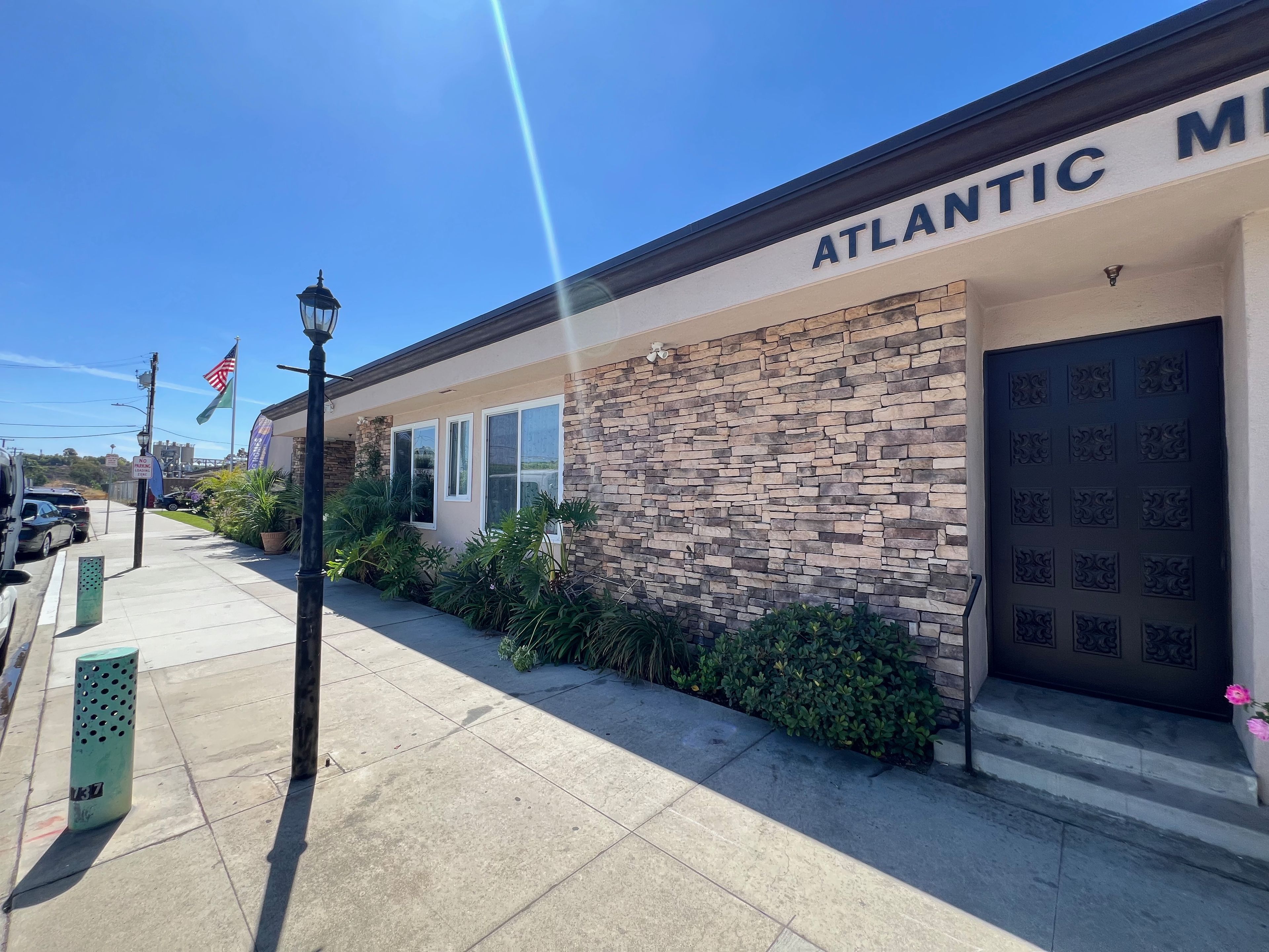 Atlantic Memorial Healthcare Center 3