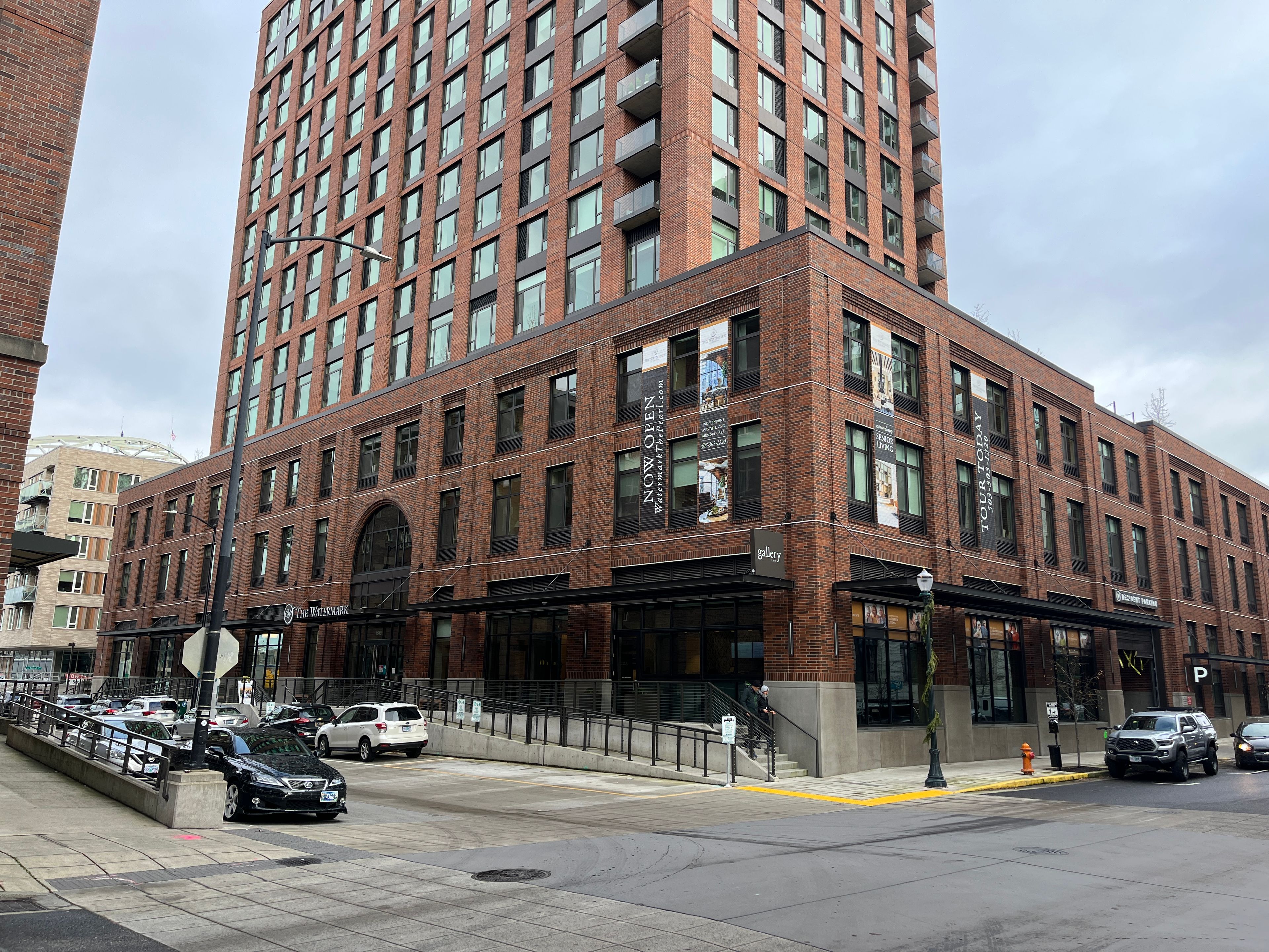 The Watermark At The Pearl 4