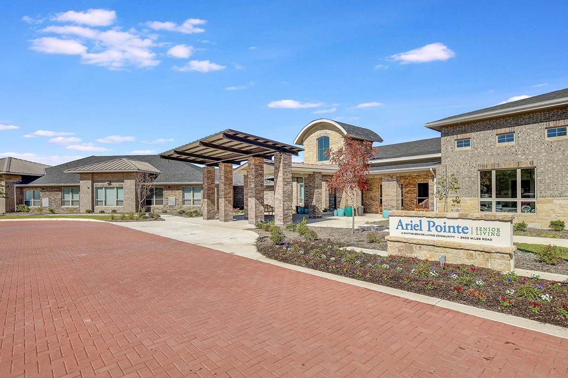Ariel Pointe Of Sachse 3