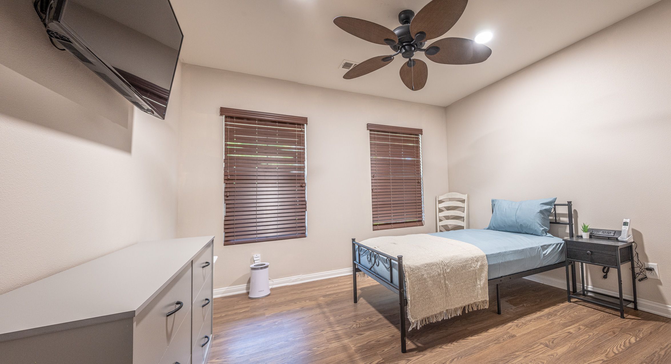 Raywood Villa Inc 4