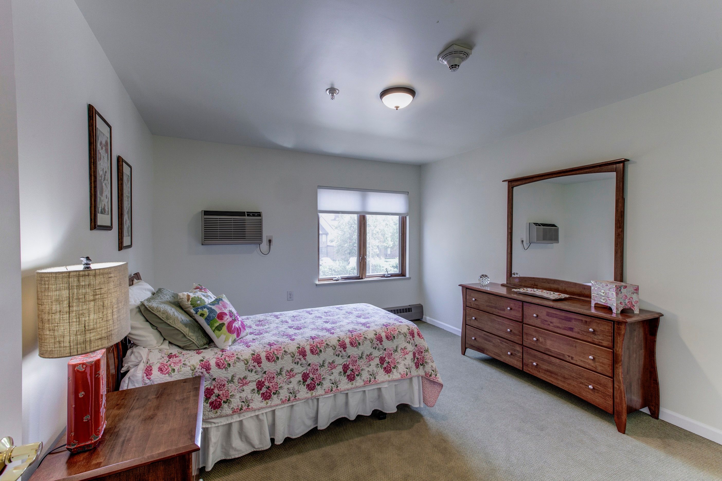 Elizabeth Gardens 3