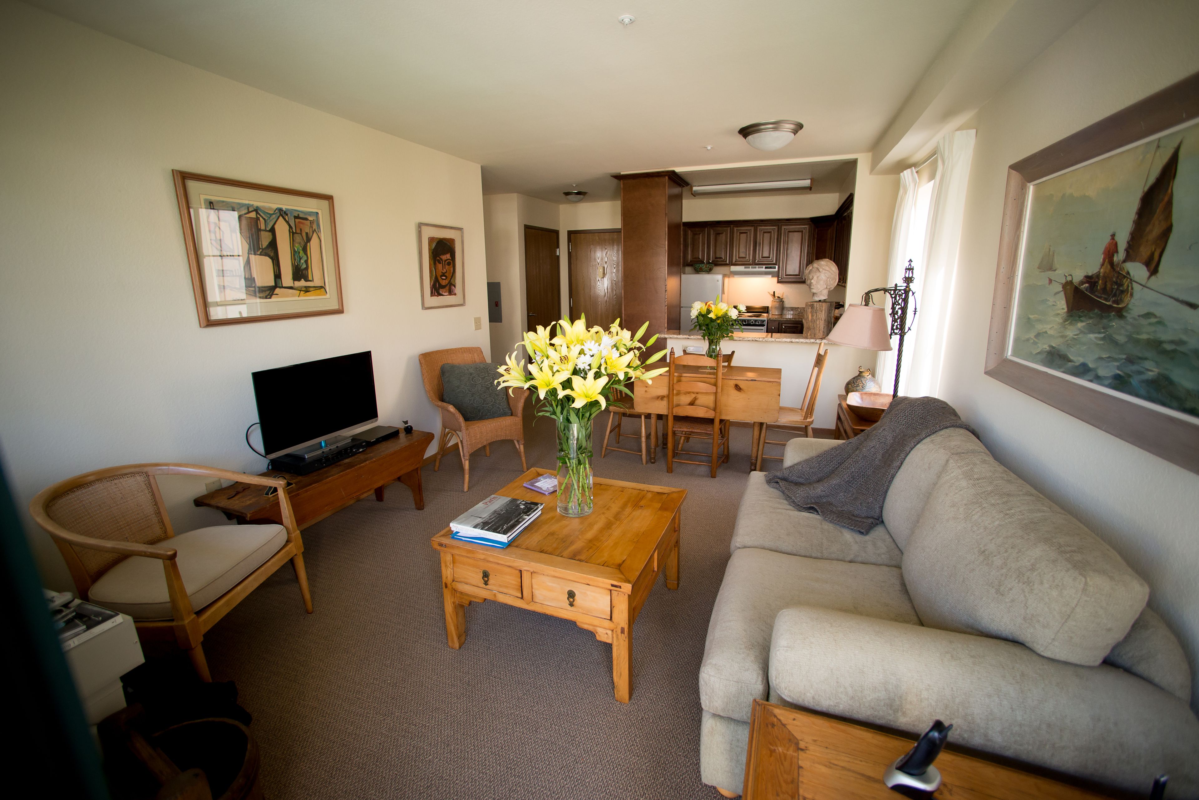Baywood Court 1