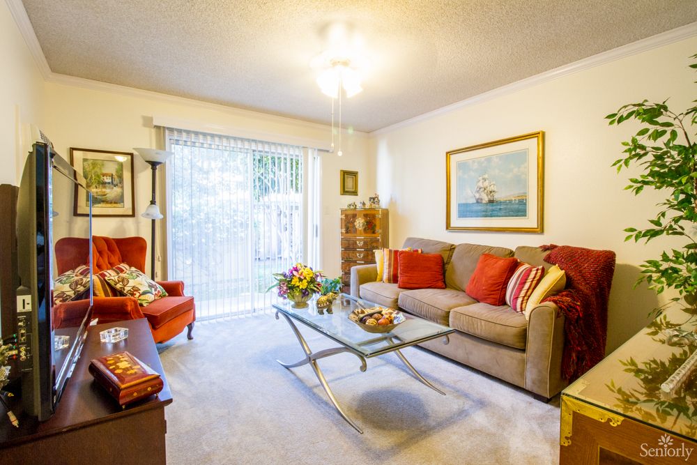 Lincoln Glen Skilled Nursing 3