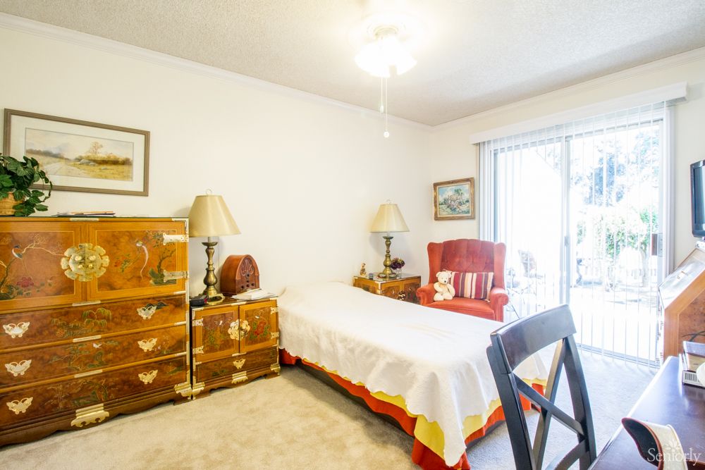 Lincoln Glen Skilled Nursing 2