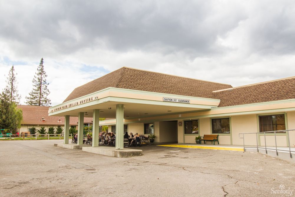 Lincoln Glen Skilled Nursing 3