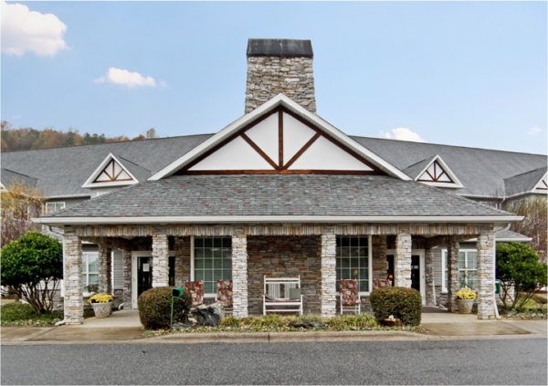 Laurelwoods 1