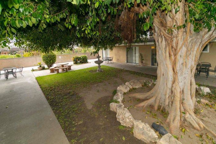 Rose Villa Healthcare Center 4
