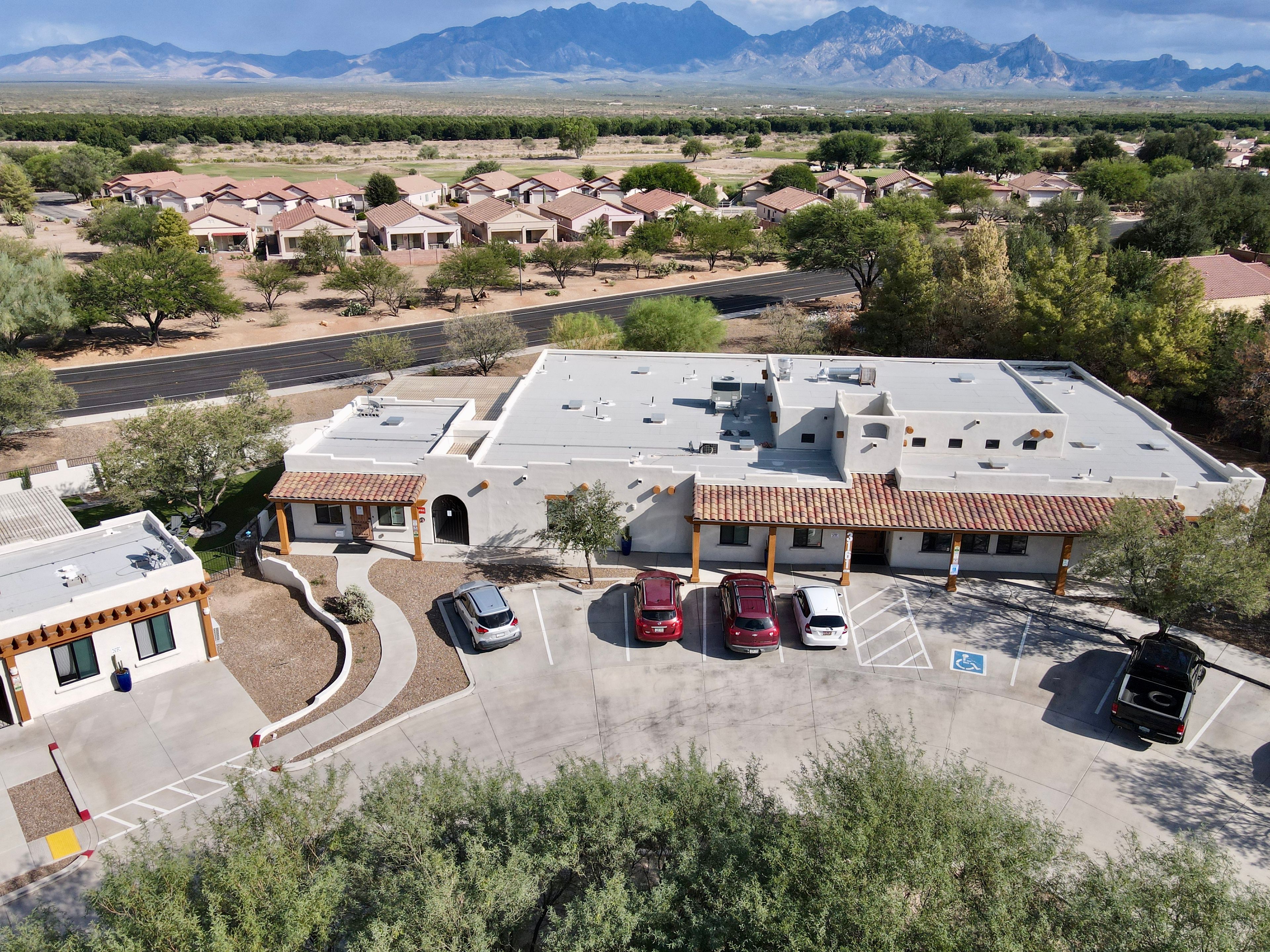 Bee Hive Homes Of Green Valley 4