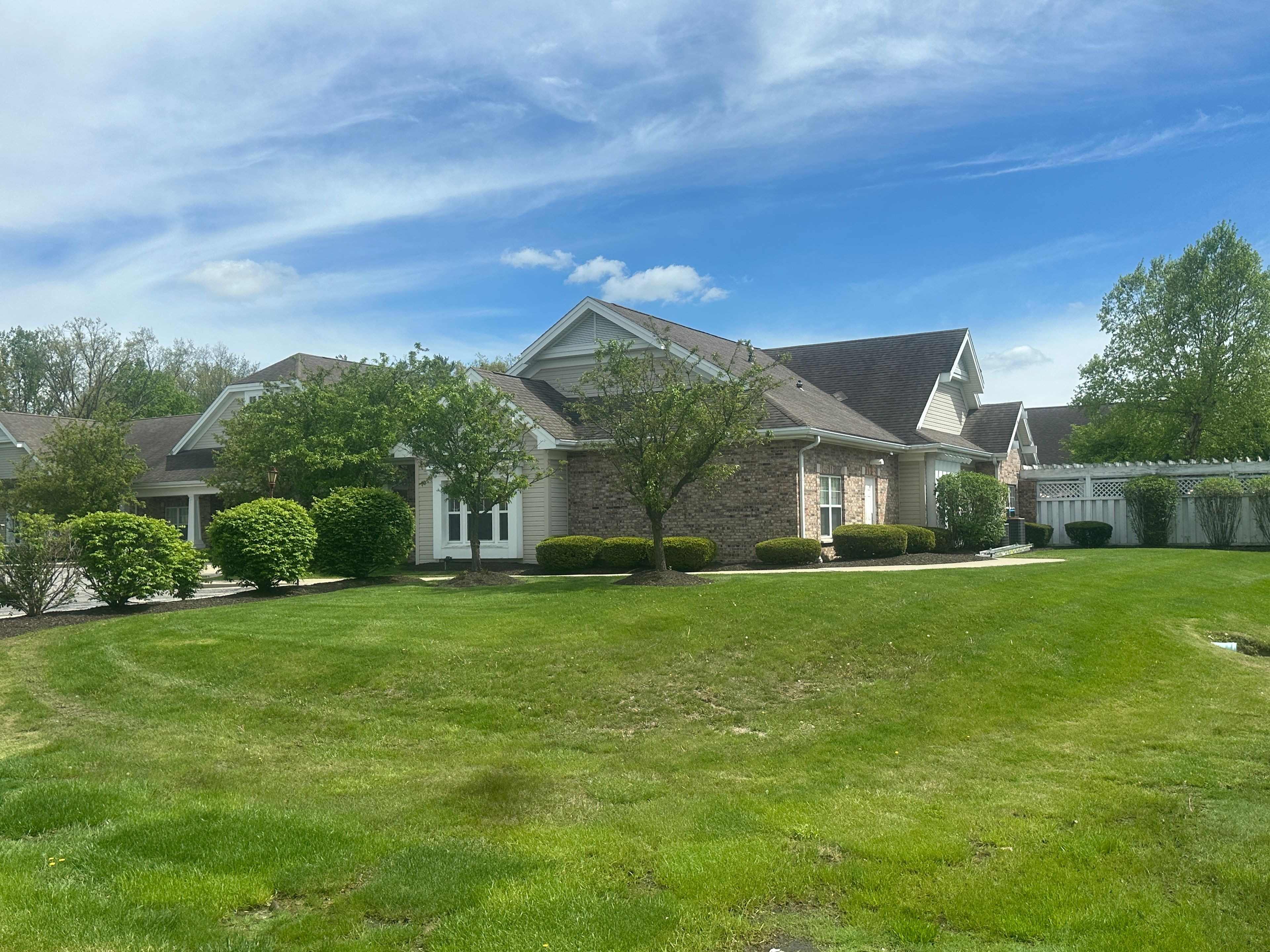 Kingston at Dupont 1