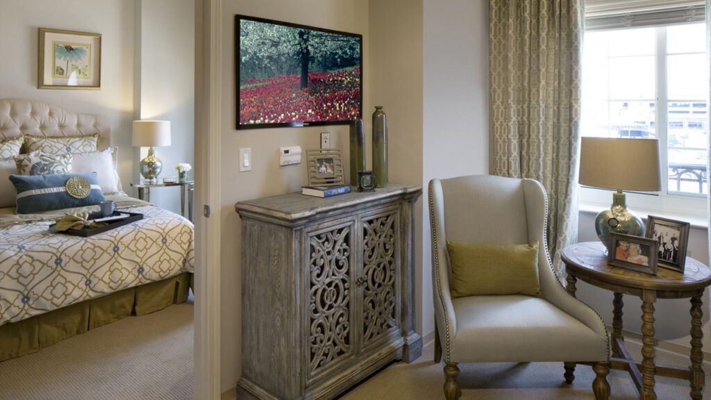 Belmont Village Senior Living Oak Park 3