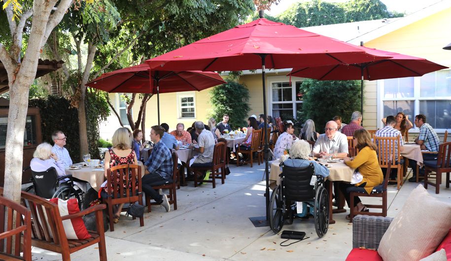Heritage House-An Assisted Living Community 4