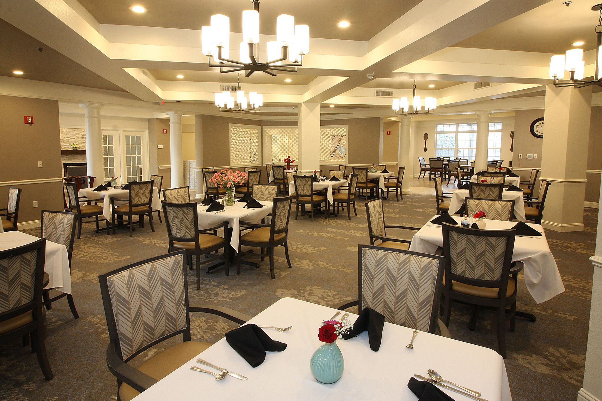 Sundale Senior Living - The Woodlands 3