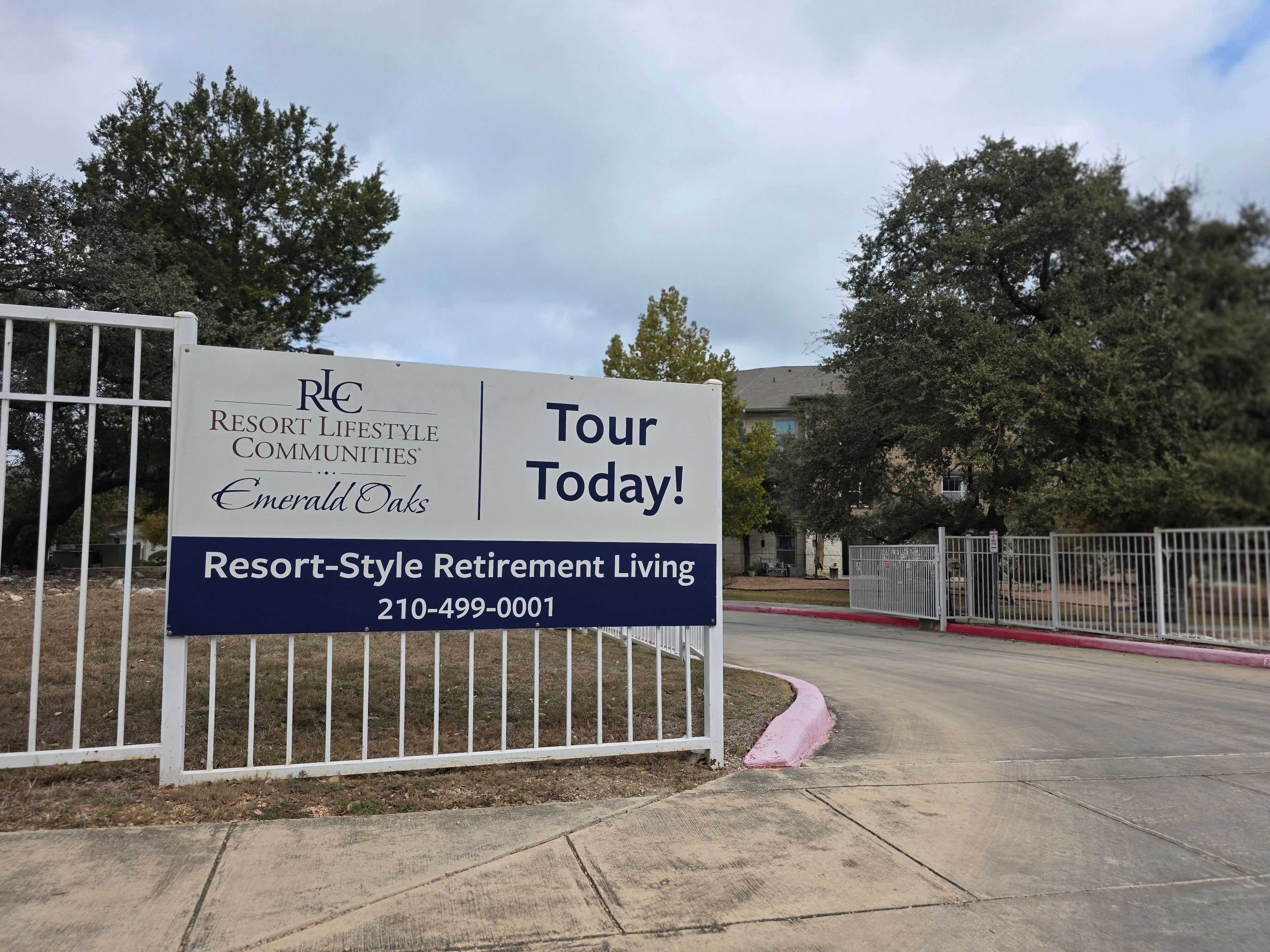 Emerald Oaks Retirement Resort 2