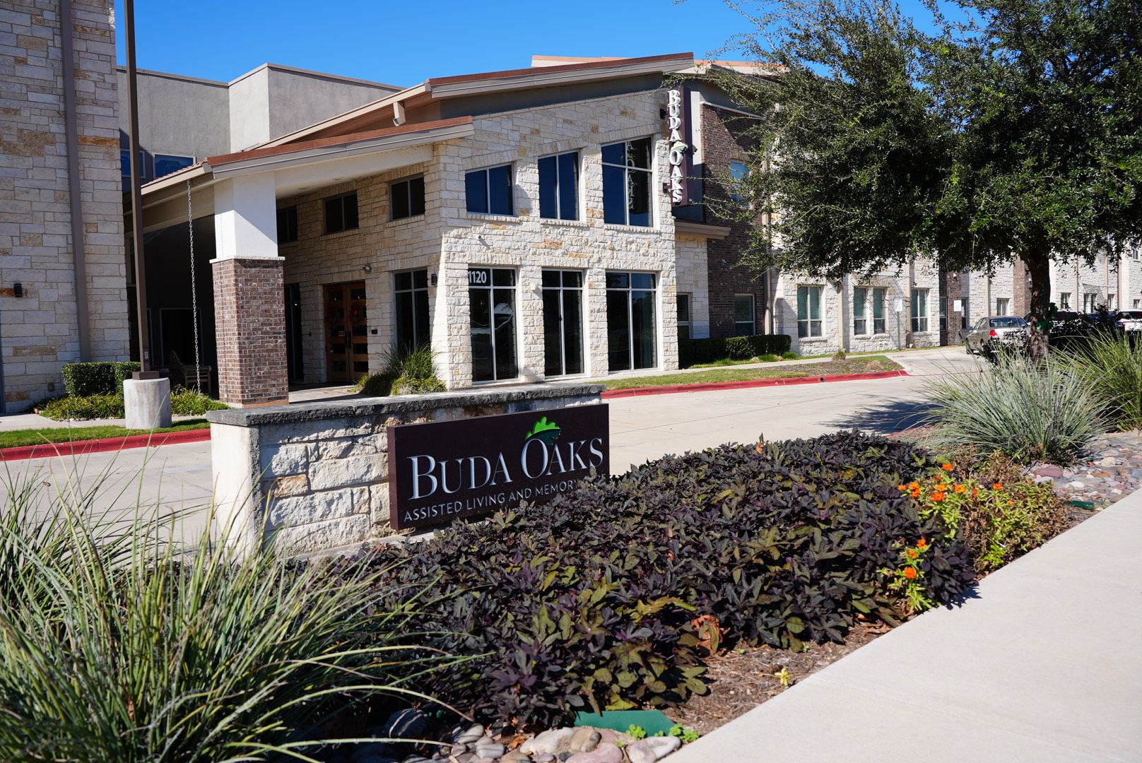 Buda Oaks Assisted Living and Memory Care 3