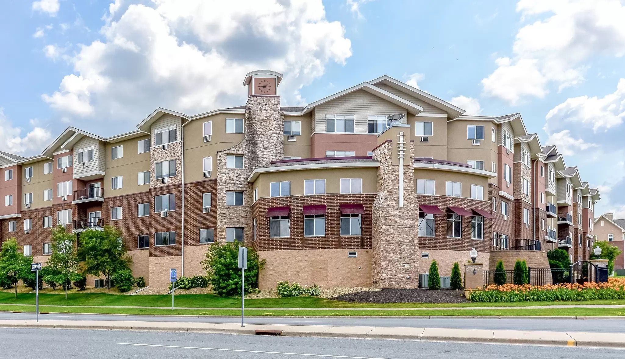 StoryPoint Eagan 1