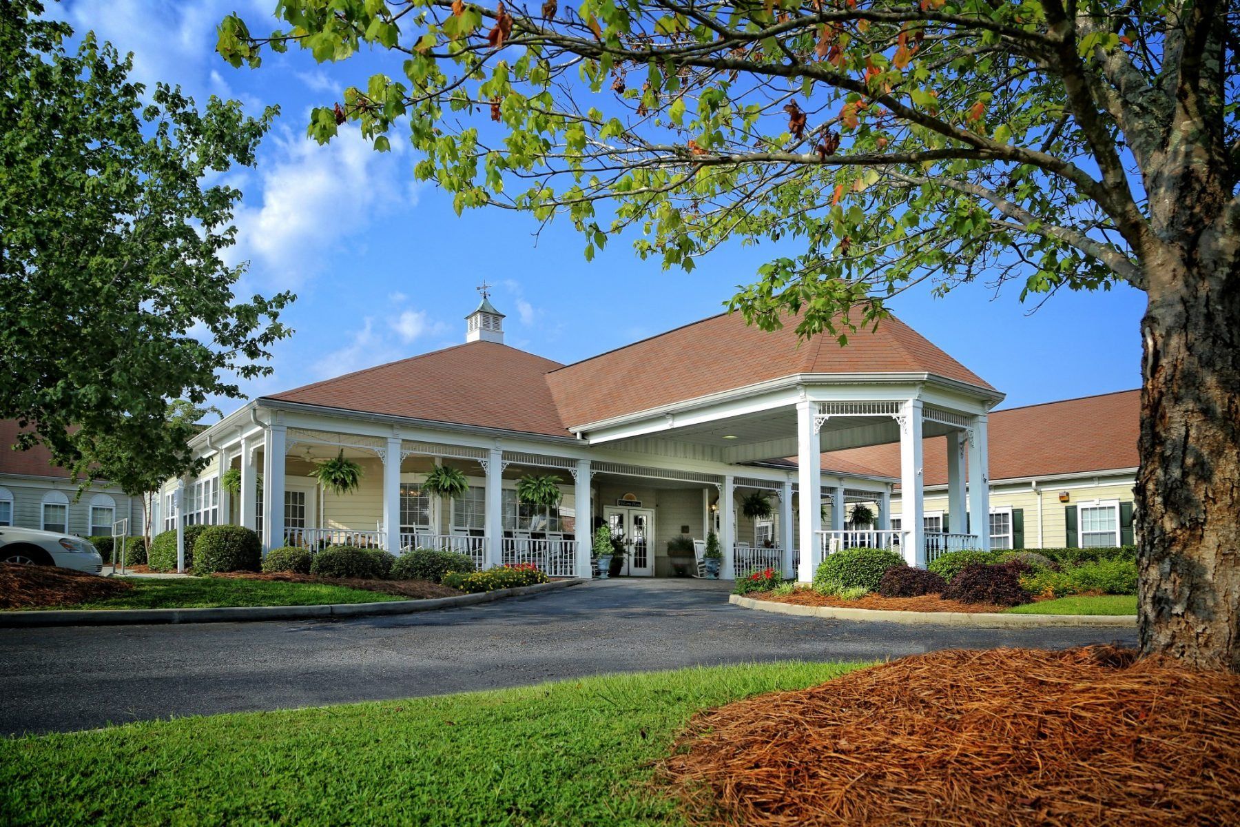 Maple Court Senior Care 4