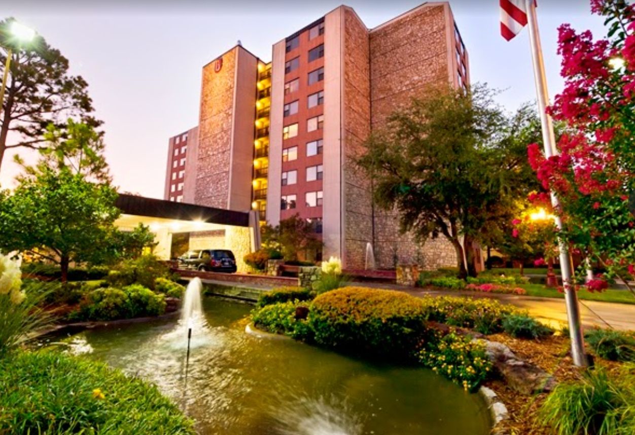 Senior Star At Burgundy Place 1