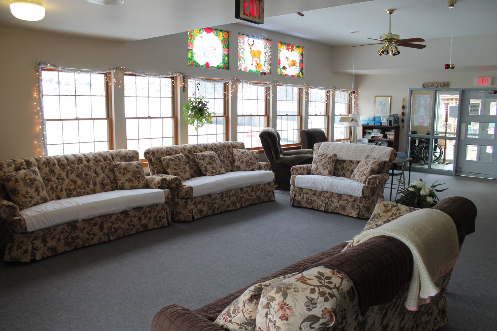 Gracious Living Estates 4