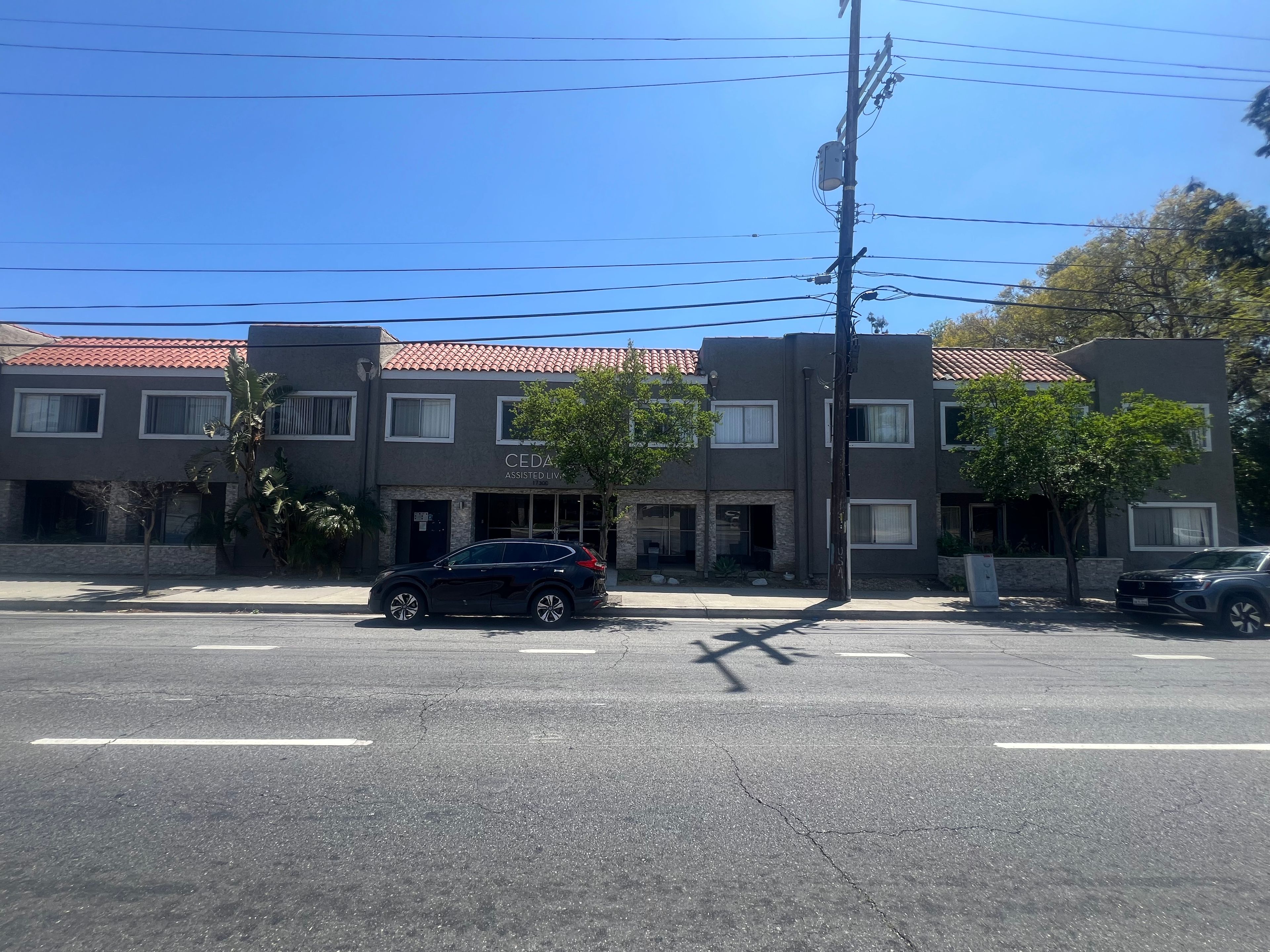 Fine Gold Manor Retirement 4