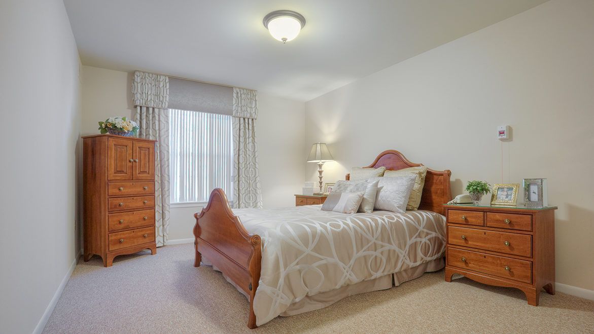 Oakmont Manor 2