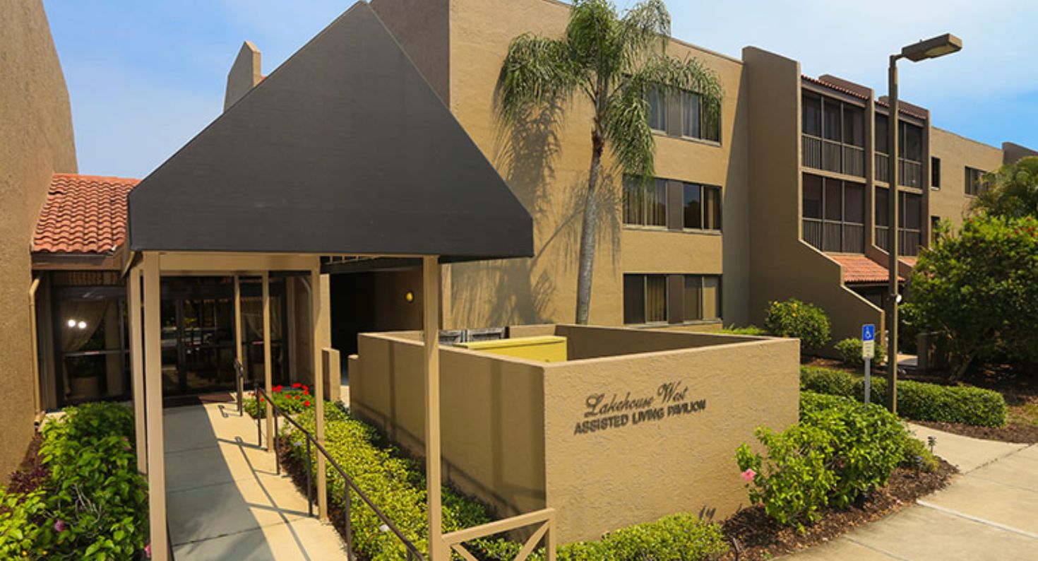 Lakehouse West 3