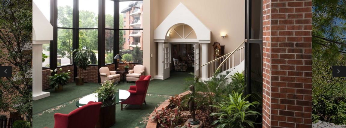 Holland Home - Raybrook Manor 4