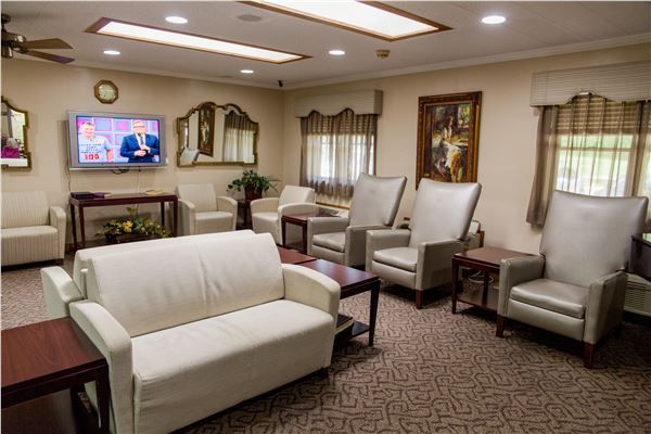 Fountainbleau Lodge 4