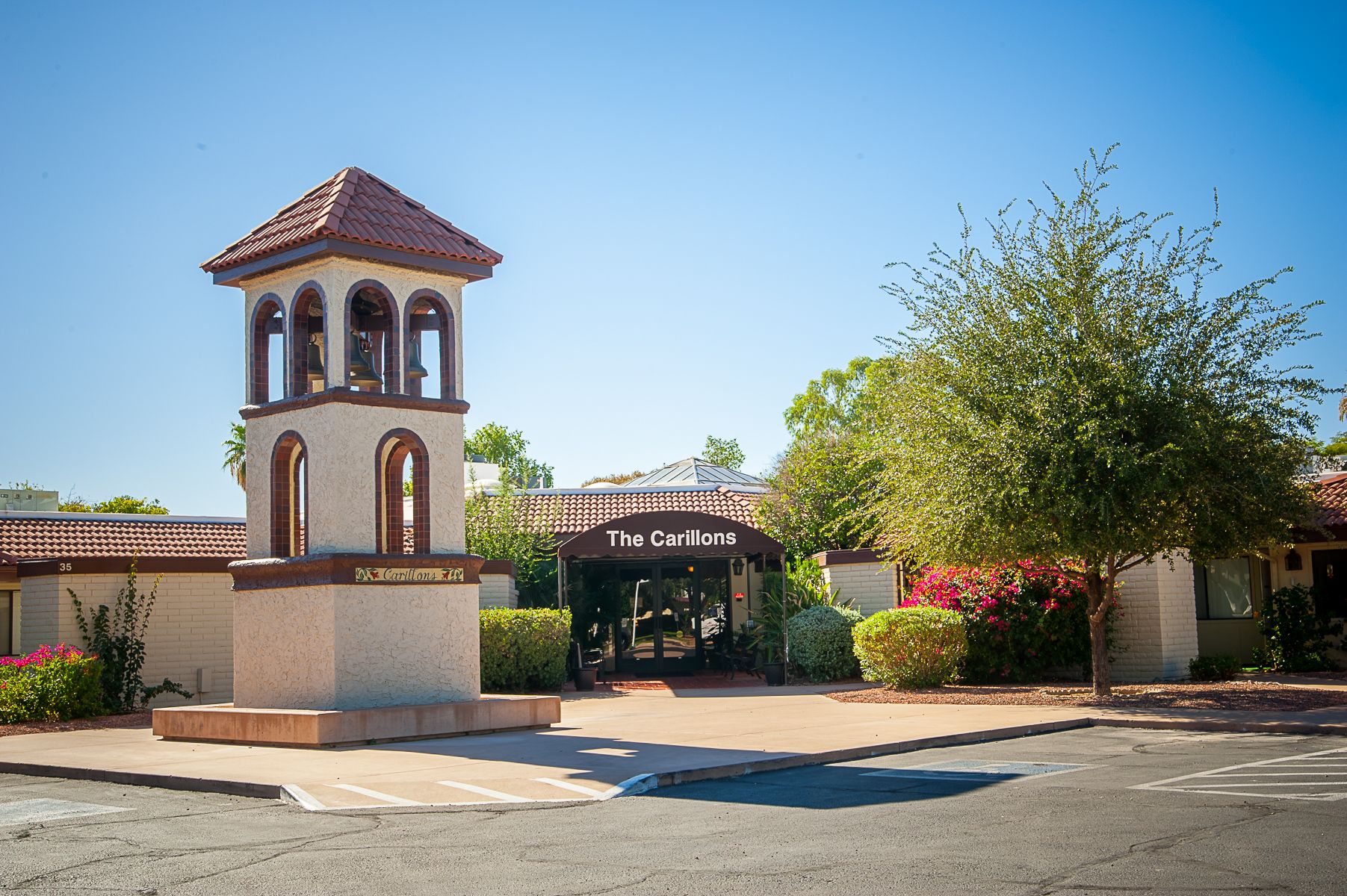 The Carillons - CLOSED 3