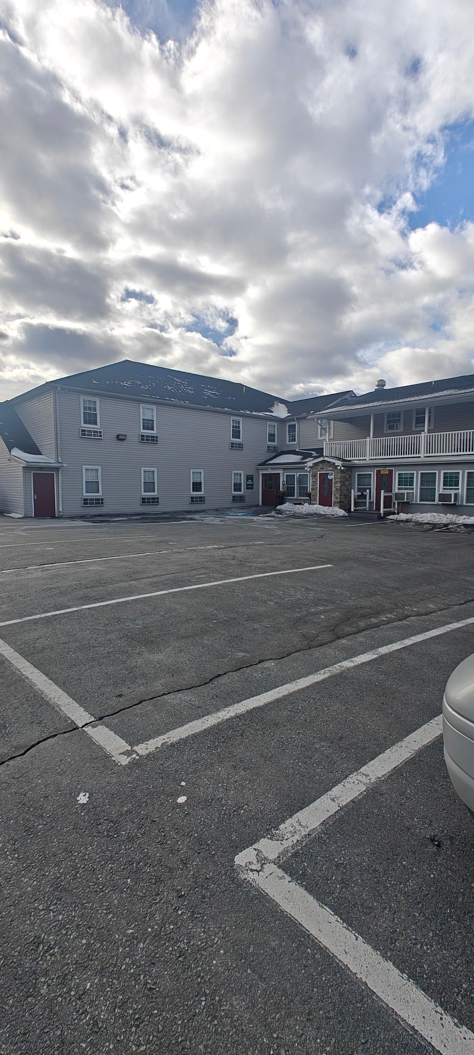 Alexandria Manor of Bath 4